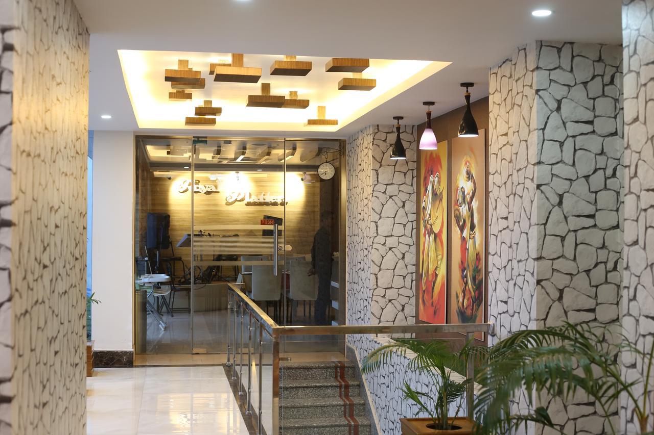 Hotel Harrison Palace Biratnagar Kültér fotó