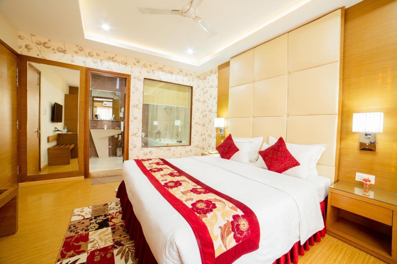 Hotel Harrison Palace Biratnagar Kültér fotó