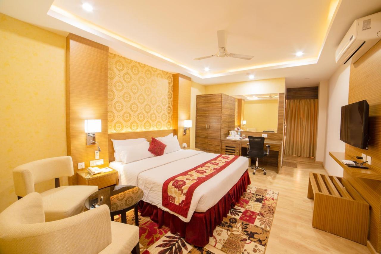 Hotel Harrison Palace Biratnagar Kültér fotó