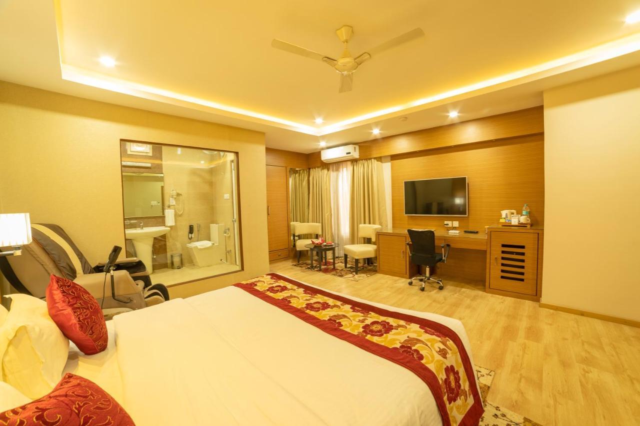 Hotel Harrison Palace Biratnagar Kültér fotó